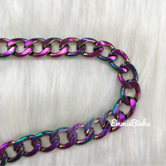 New Lightweight Holographic Oil Slick Chain Link Necklace - Picture 2 of 9